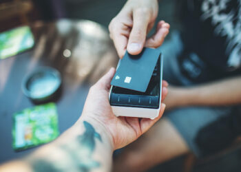 How to take card payments as a small businesses: the ultimate guide